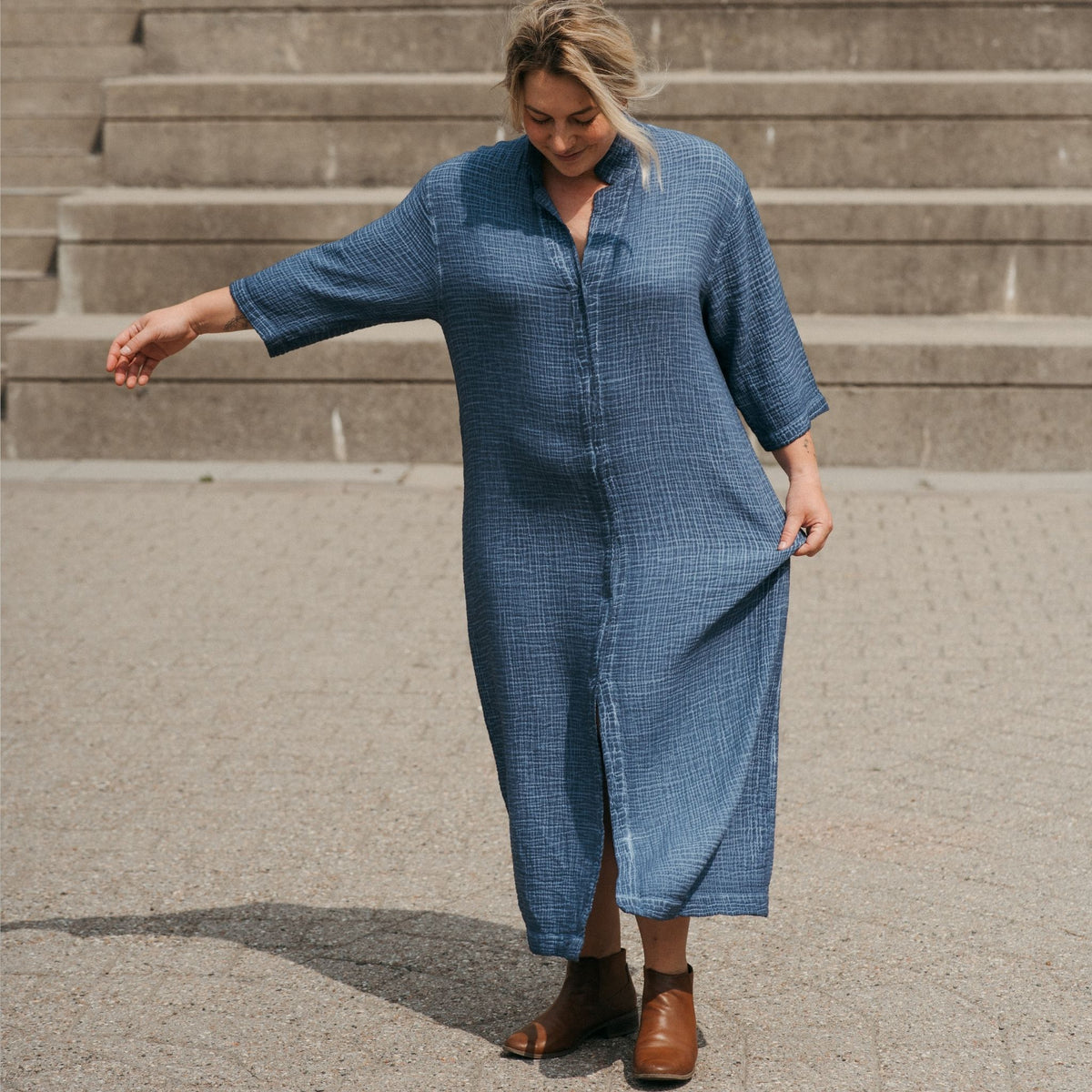 POKOLOKO Crinkle Shirt Dress #color_crinkle-denim