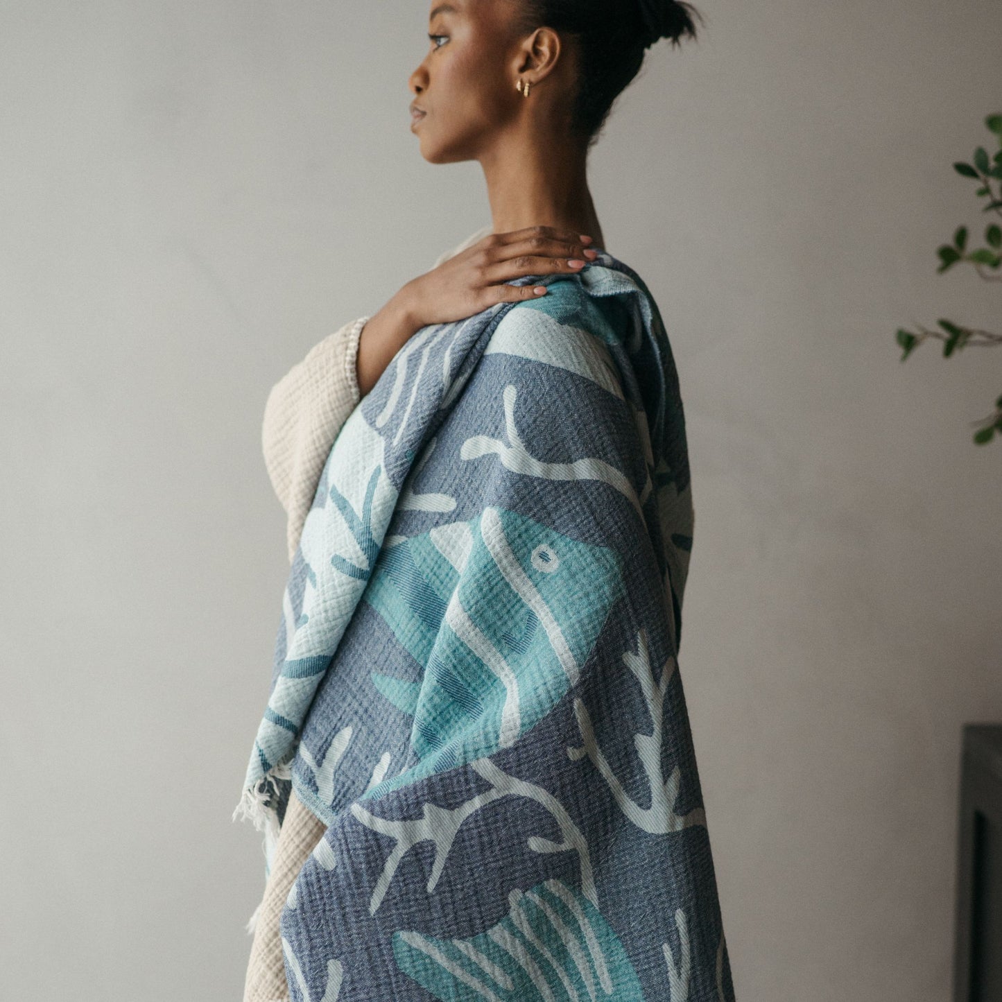 Crinkle Tropical Fish Towel