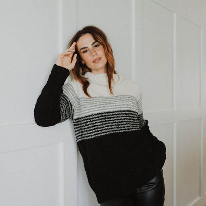 Lines Boucle Pullover