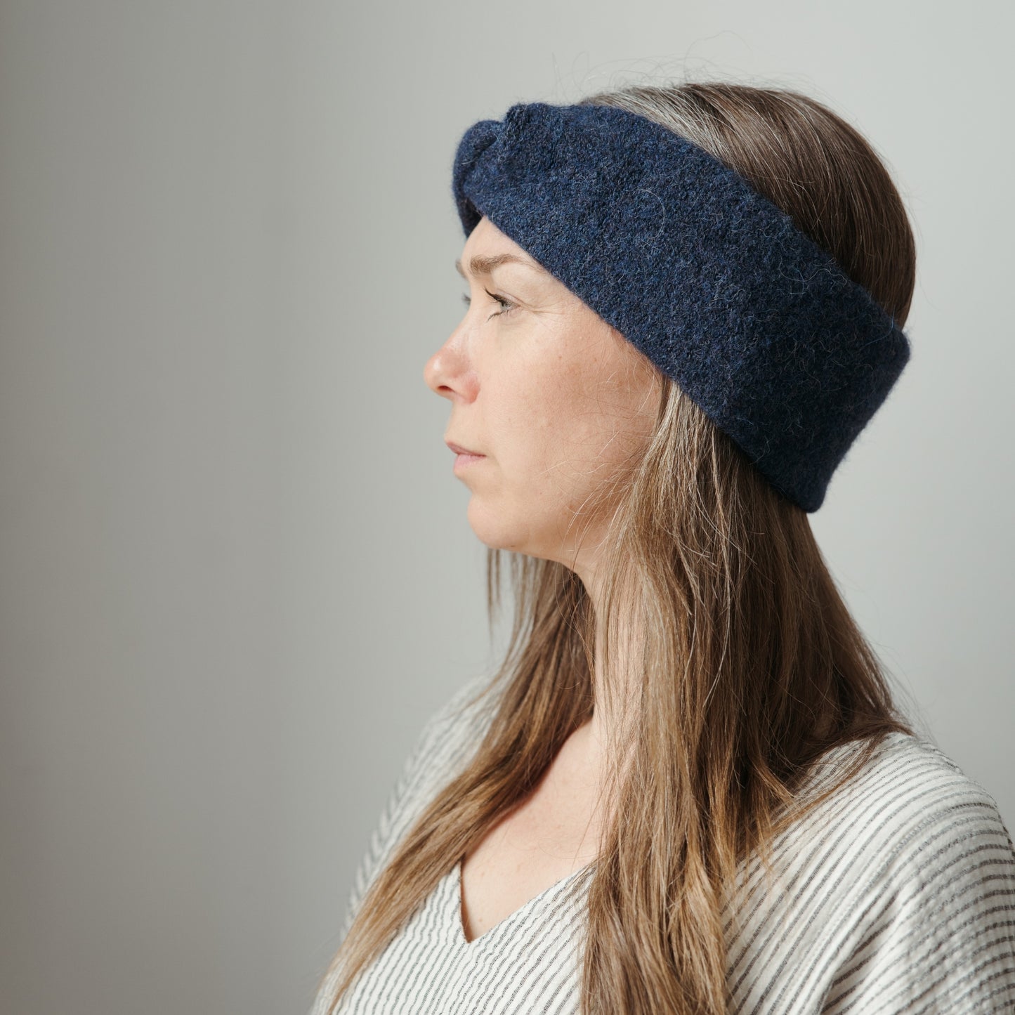 POKOLOKO Baby Alpaca Twisted Headband #color_denim-headband