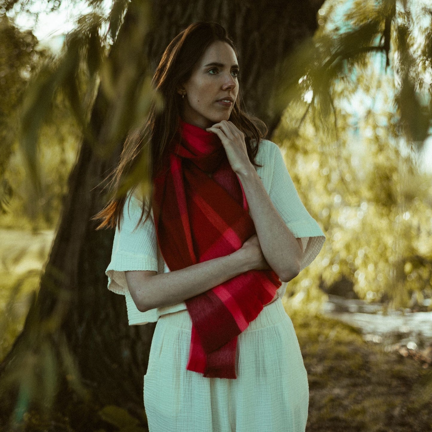 POKOLOKO Alpaca Seamless Plaid Scarf #color_sangria-plaid