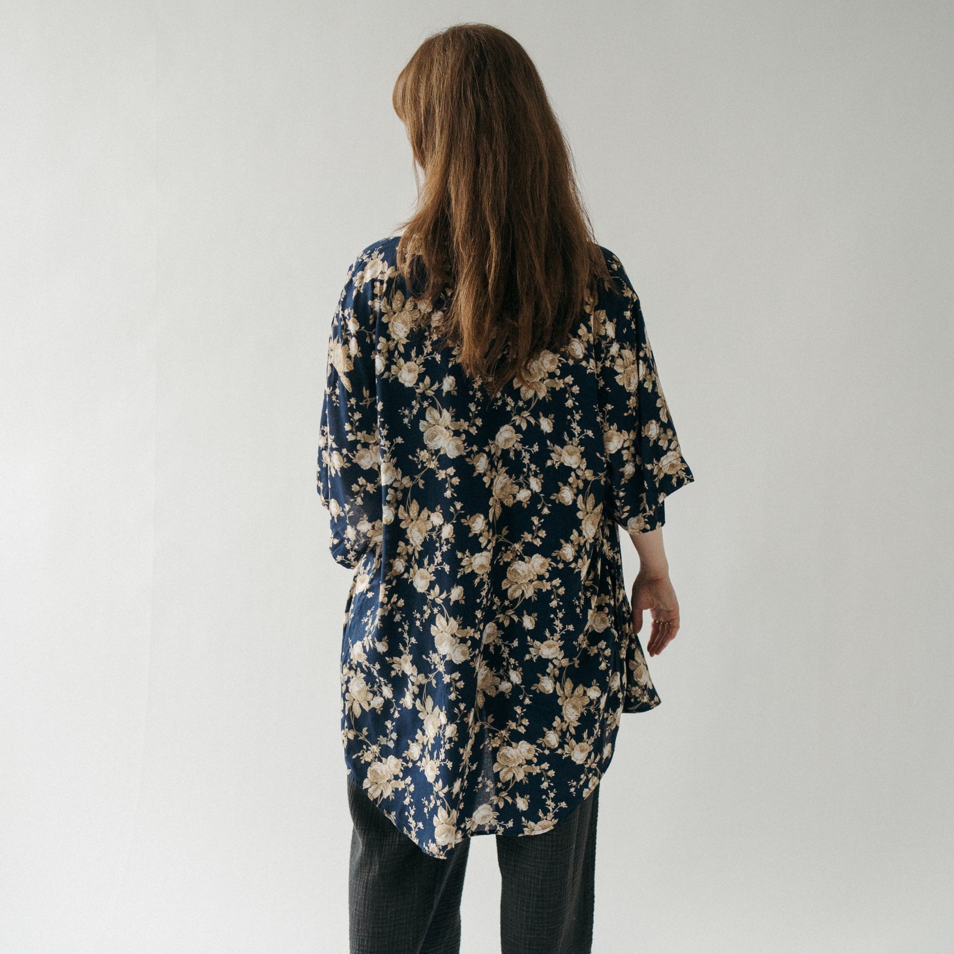 POKOLOKO Ubud Cover-Up #color_floral-navy