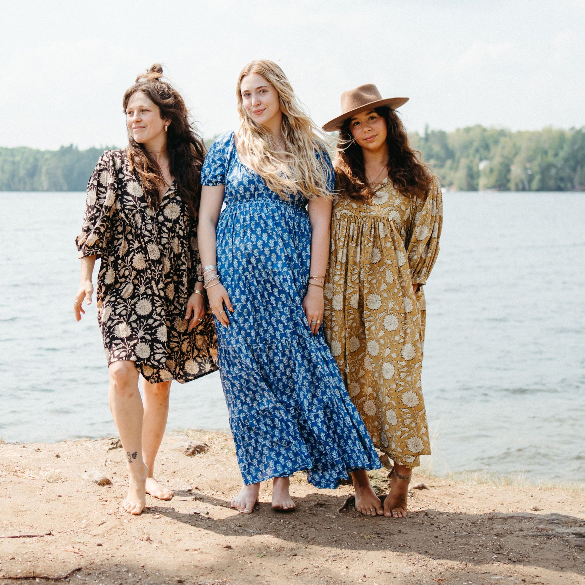 POKOLOKO Tara Maxi Dress #color_sapphire-garden
