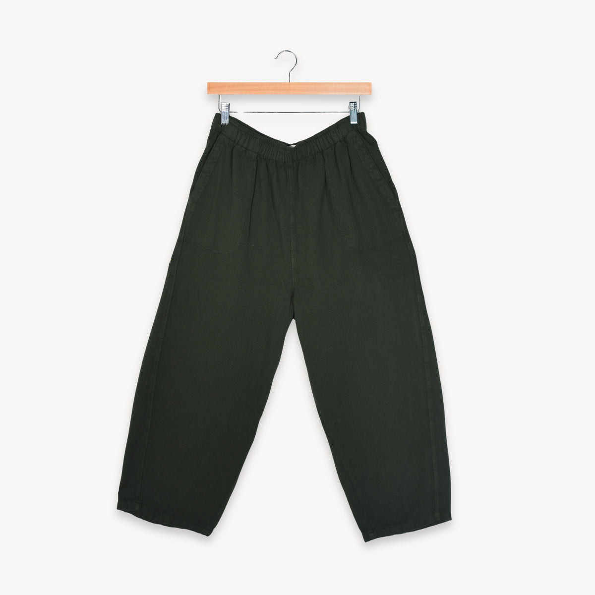 POKOLOKO Loft Cotton Crop Barrel Pants #color_loft-forest