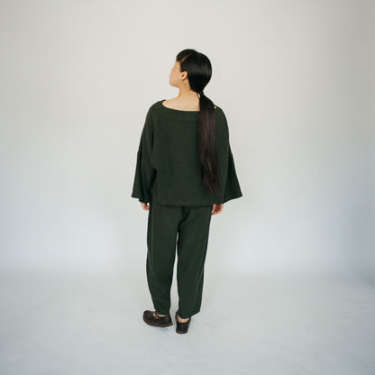 POKOLOKO Loft Cotton Crop Barrel Pants #color_loft-forest