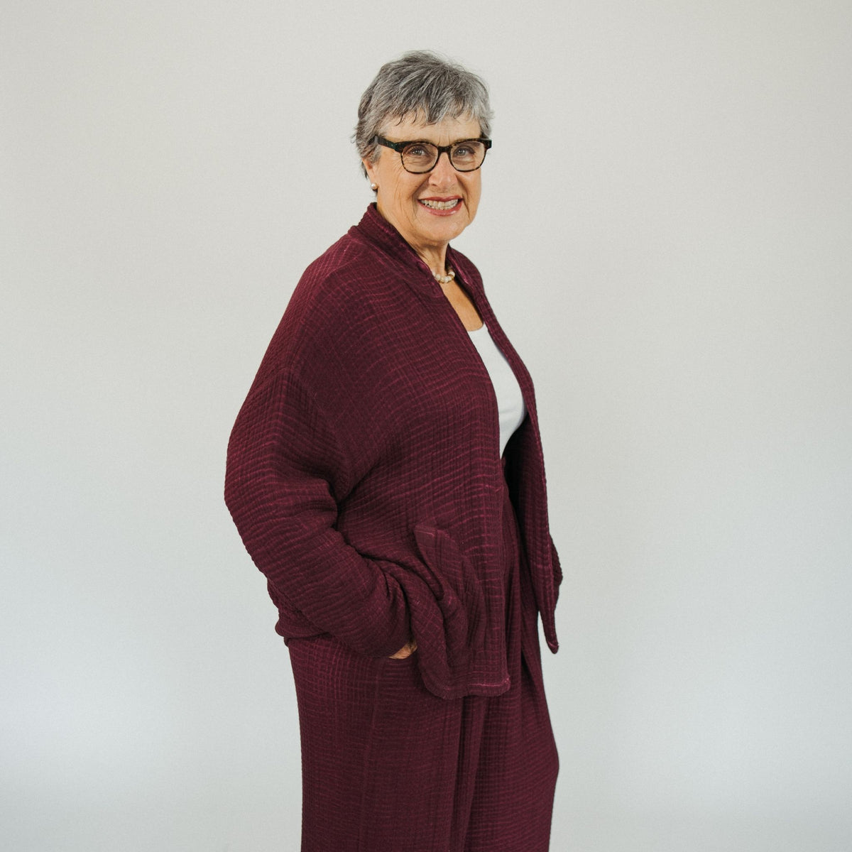 POKOLOKO 4-Layer Crinkle Jacket #color_crinkle-cranberry