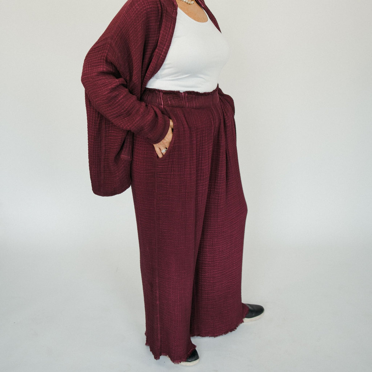 POKOLOKO 4-Layer Crinkle Palazzo Pants #color_crinkle-cranberry