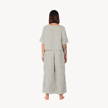 POKOLOKO Striped Crinkle Palazzo Pants #color_striped-charcoal