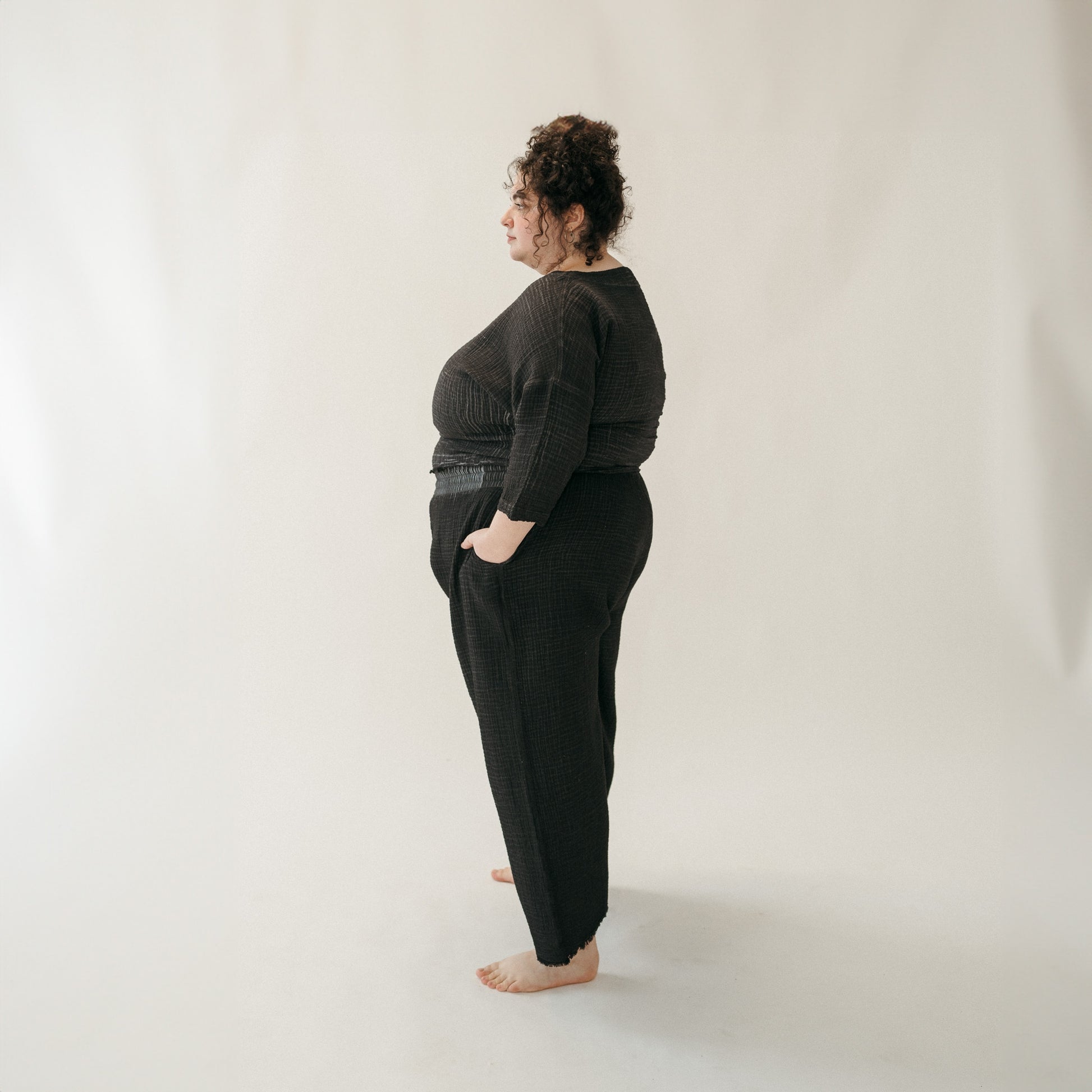 POKOLOKO Crinkle Drawstring Palazzo Pants Plus #color_crinkle-black