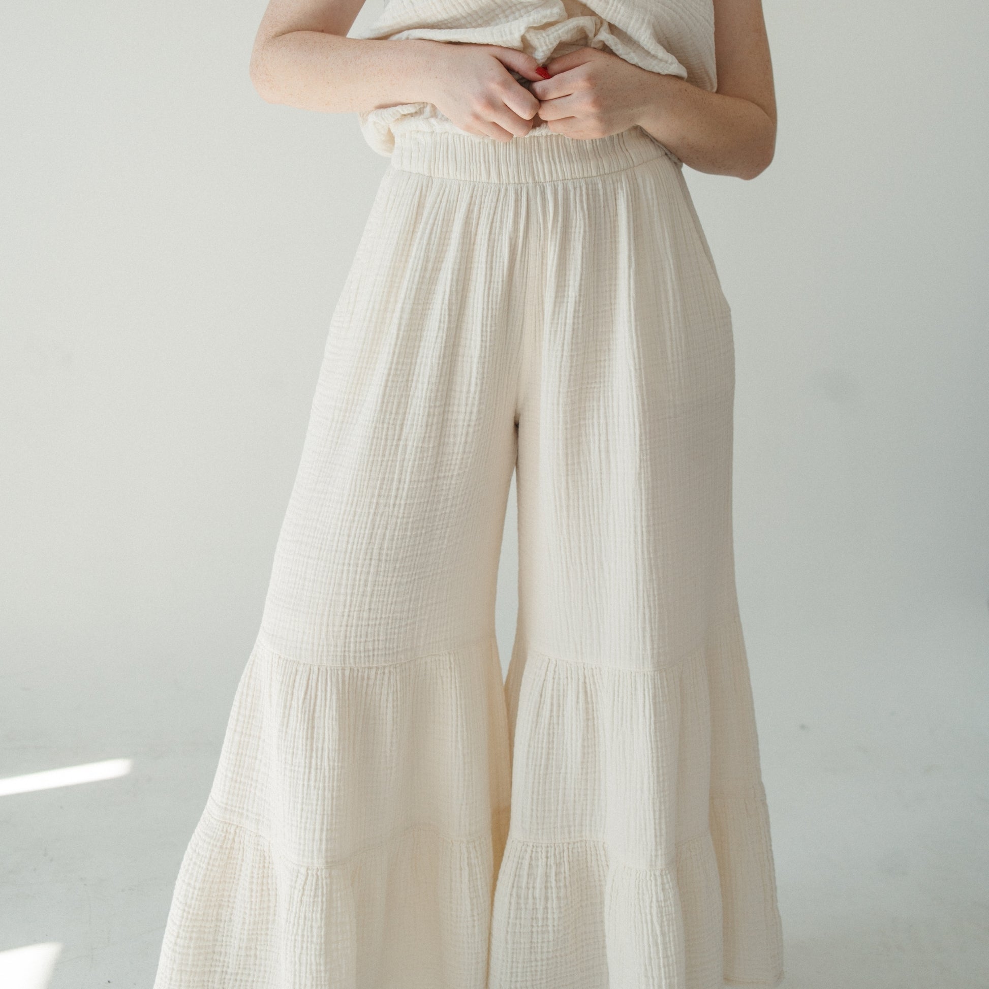POKOLOKO Crinkle Ruffled Pants #color_crinkle-cream
