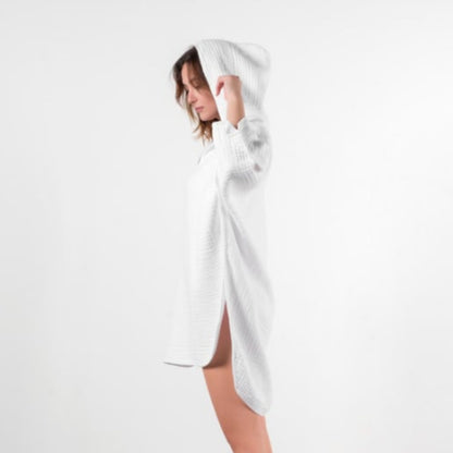 Crinkle Adult Poncho #color_crinkle-white