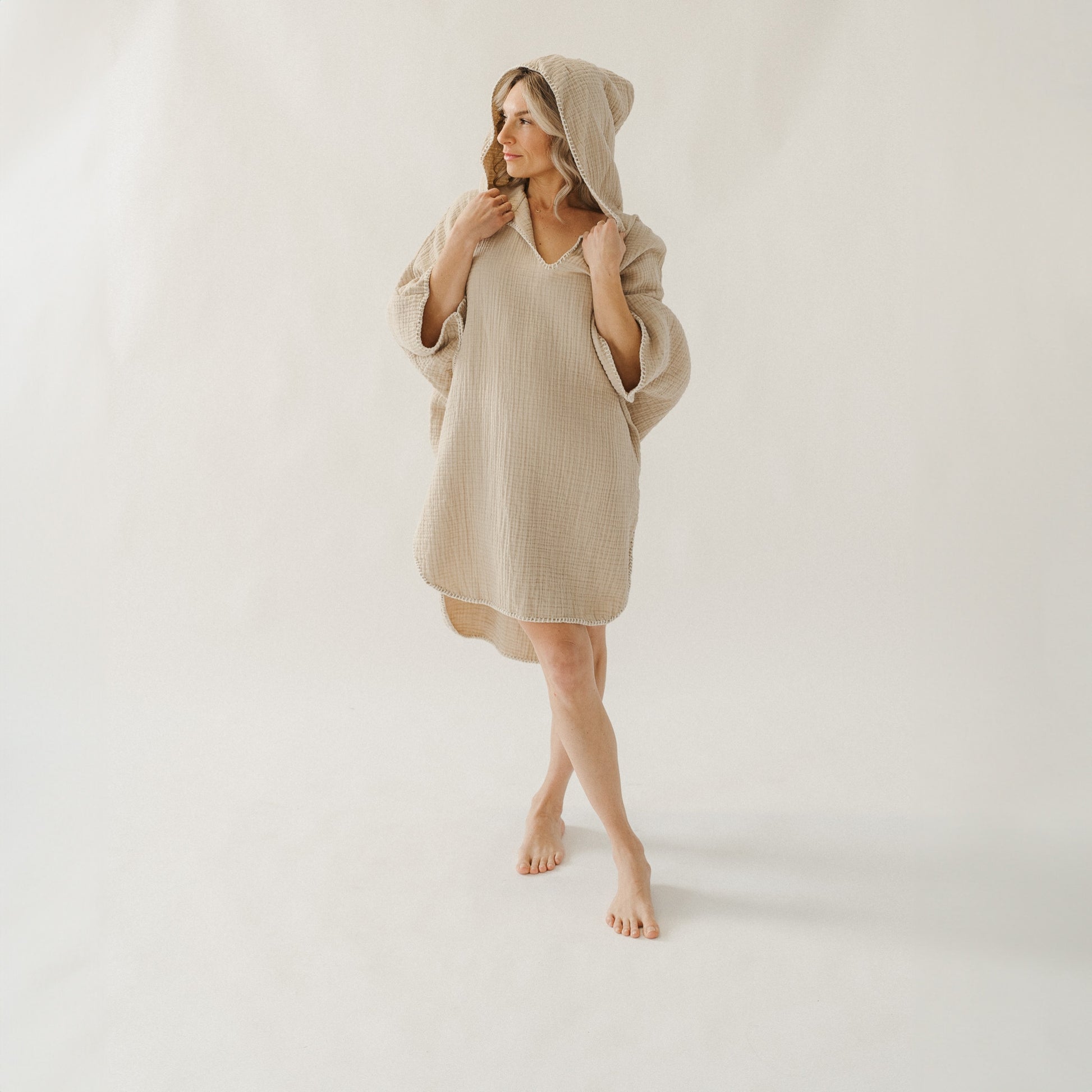 Crinkle Adult Poncho #color_crinkle-beige