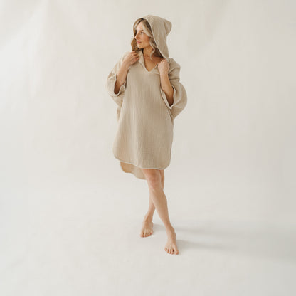 Crinkle Adult Poncho #color_crinkle-beige