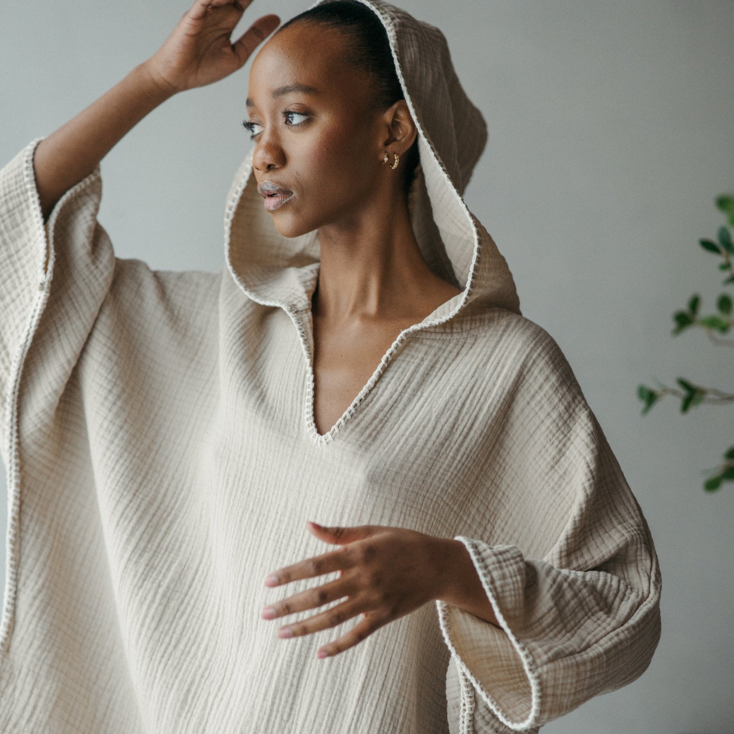 Crinkle Adult Poncho #color_crinkle-beige