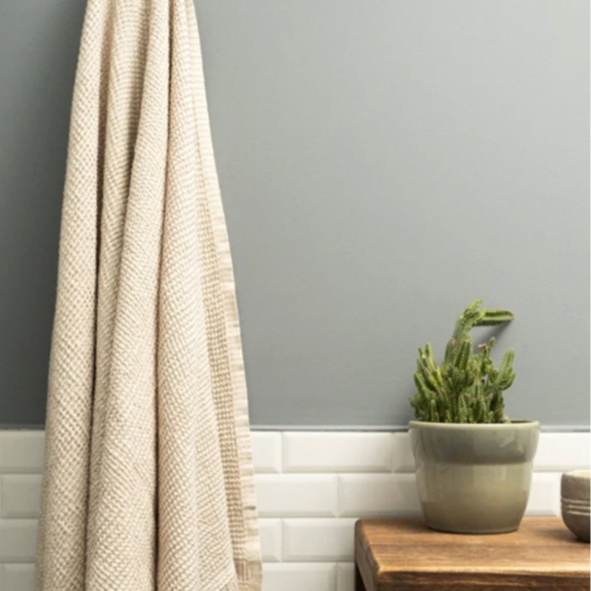 POKOLOKO Richmond Road Waffle Towel #color_waffle-tan