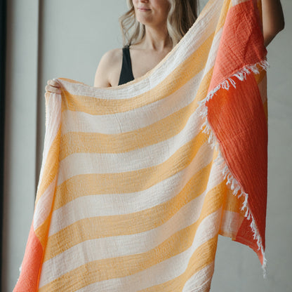 POKOLOKO Boardwalk Towel #color_apricot-boardwalk