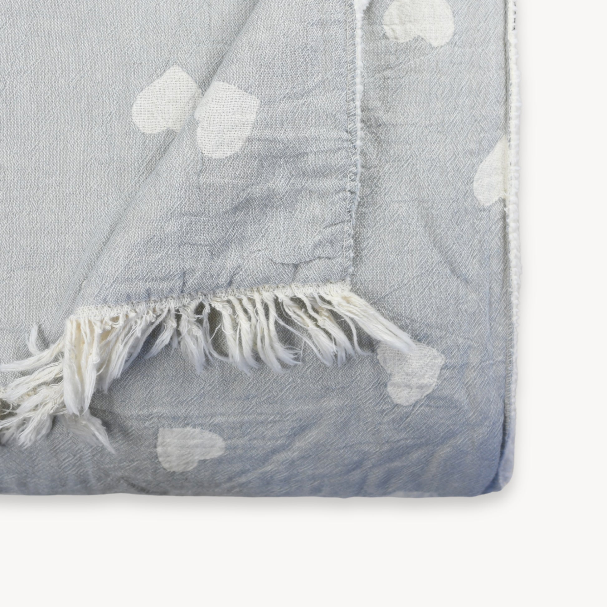 POKOLOKO Have A Heart Fleece Lined Throw #color_have-a-heart-gray