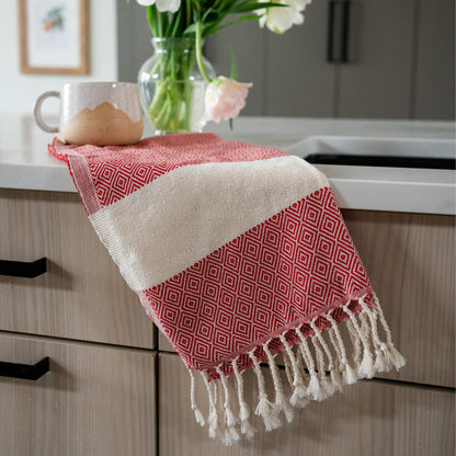 POKOLOKO Diamond Hand Towel #color_red-diamond