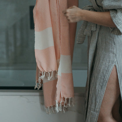 POKOLOKO Diamond Towel #color_grapefruit-diamond