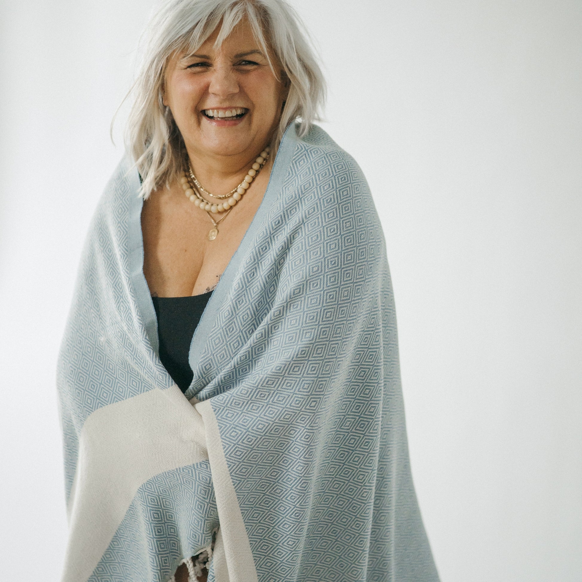 POKOLOKO Diamond Towel #color_blue-jean-diamond