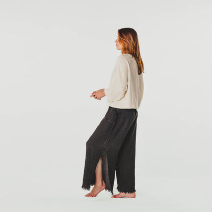 POKOLOKO Crinkle Long Sleeve Boat Top #color_crinkle-cream