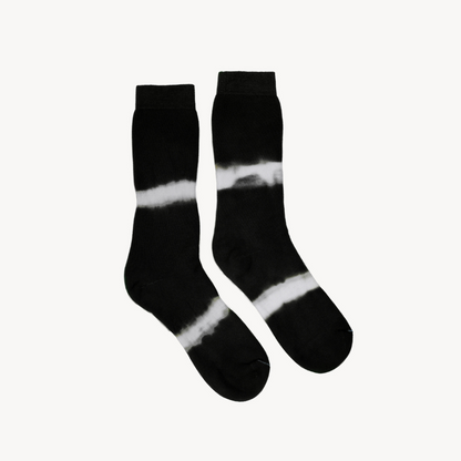 POKOLOKO Pima Terry Tie Dye Socks #color_black-tie-dye