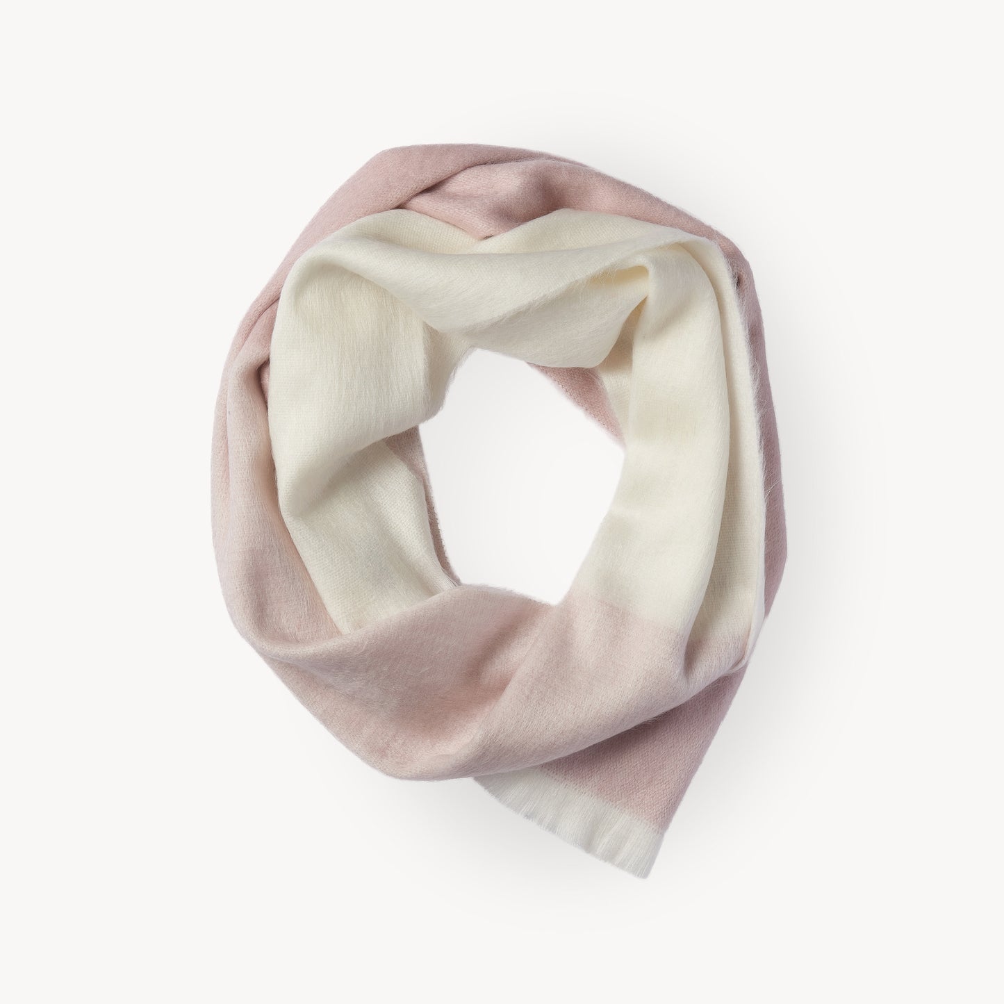 POKOLOKO Alpaca Seamless Ombre Scarf #color_kiss