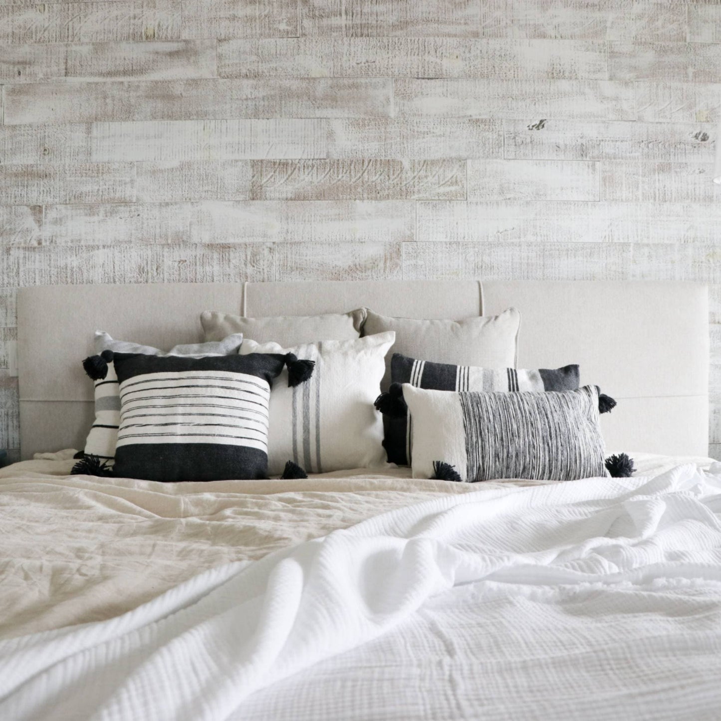 POKOLOKO Crinkle Bed Covers #color_white-crinkle