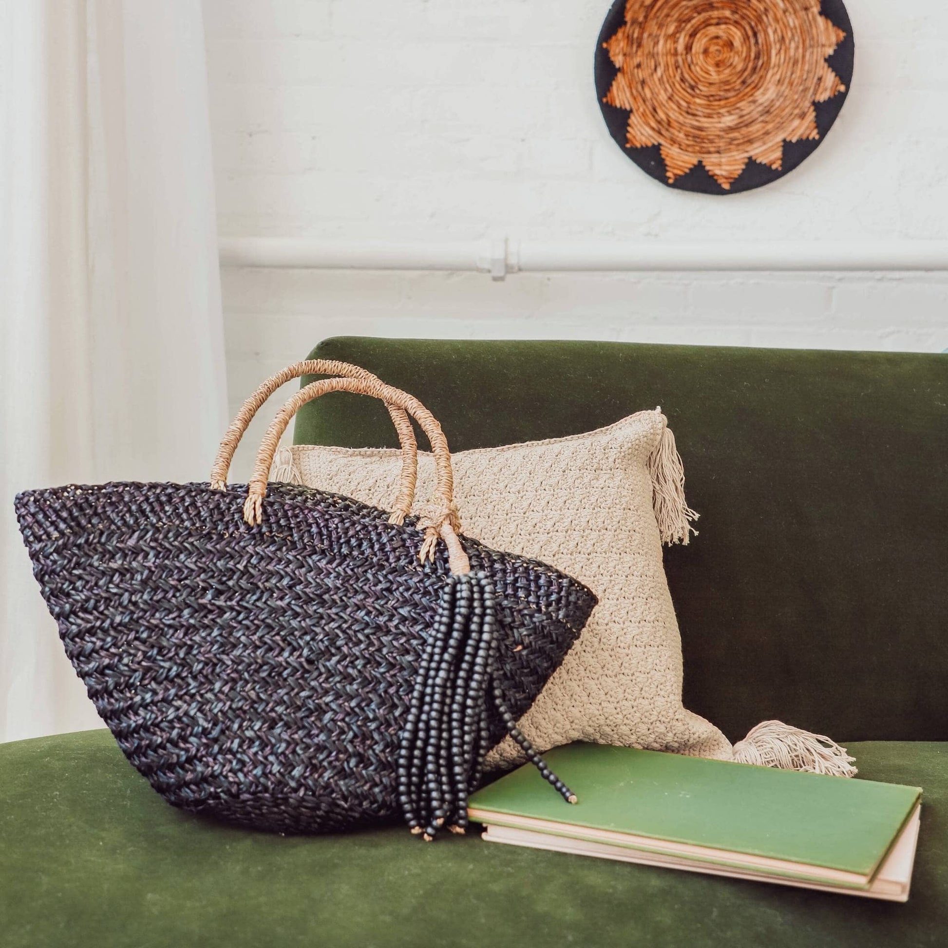POKOLOKO Crochet Pillow With Tassels - 15x15" #color_crochet-taupe