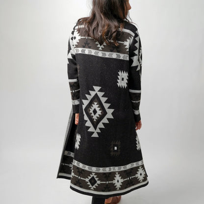 POKOLOKO Long Jacquard Sweater #color_black-jacquard