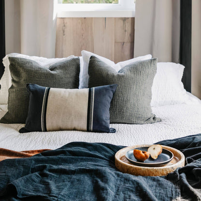 POKOLOKO Annie Lumbar Pillow #color_soot
