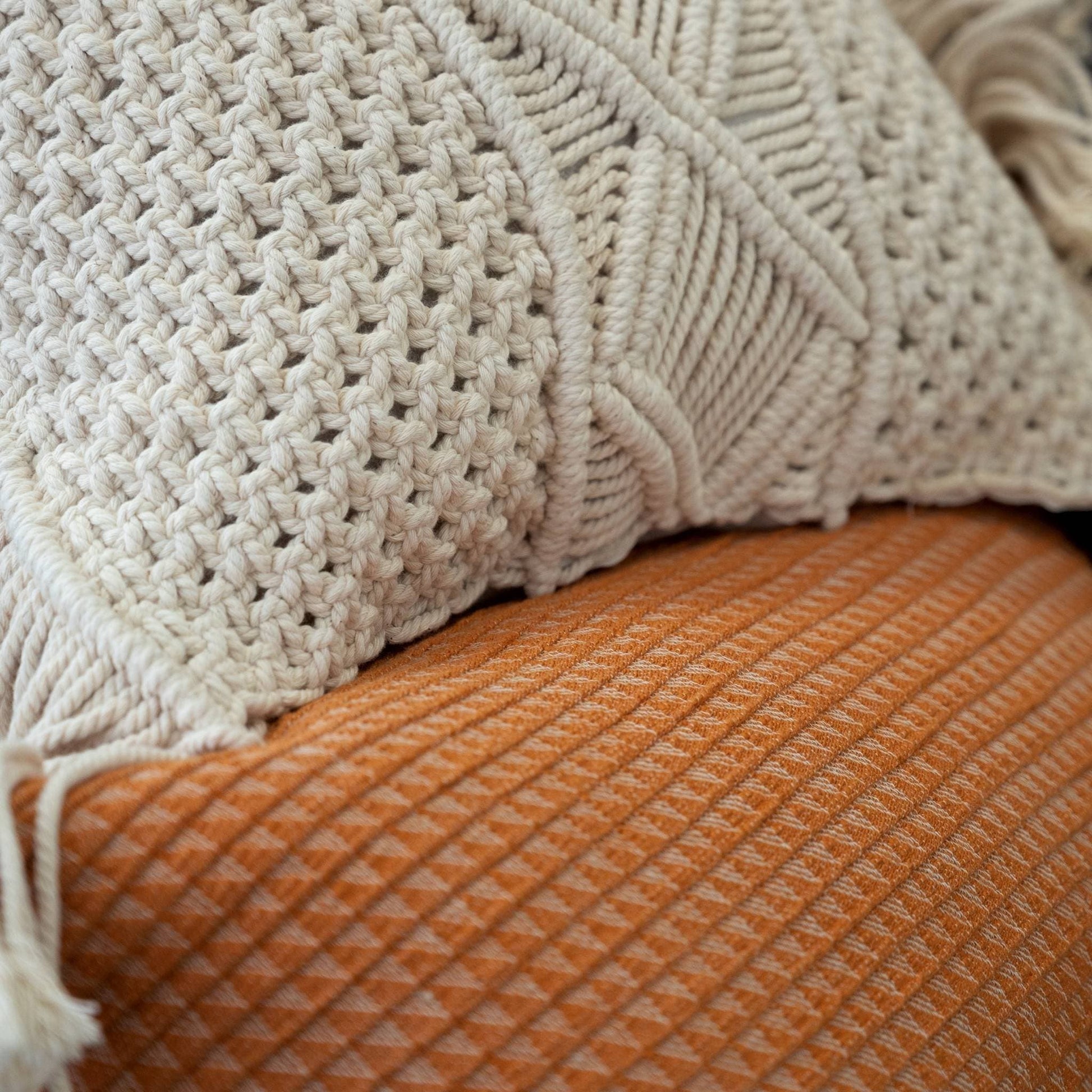 POKOLOKO King Pillow - 12x20" #color_king-ginger-orange