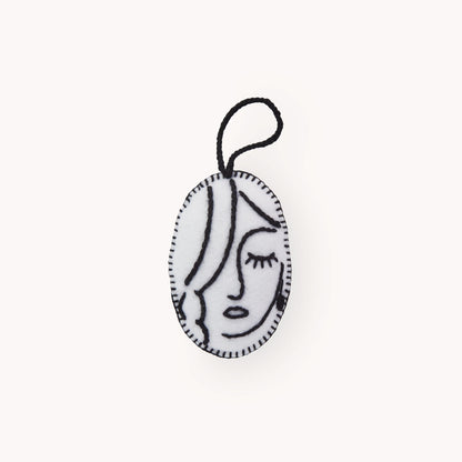 POKOLOKO Hand-Embroidered Ornament #color_sister