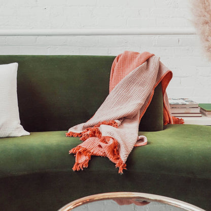 POKOLOKO Solid Crinkle Throw #color_bittersweet-orange-pale-purple