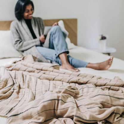 POKOLOKO Irena Fleece-Lined Throw #color_irena-clove