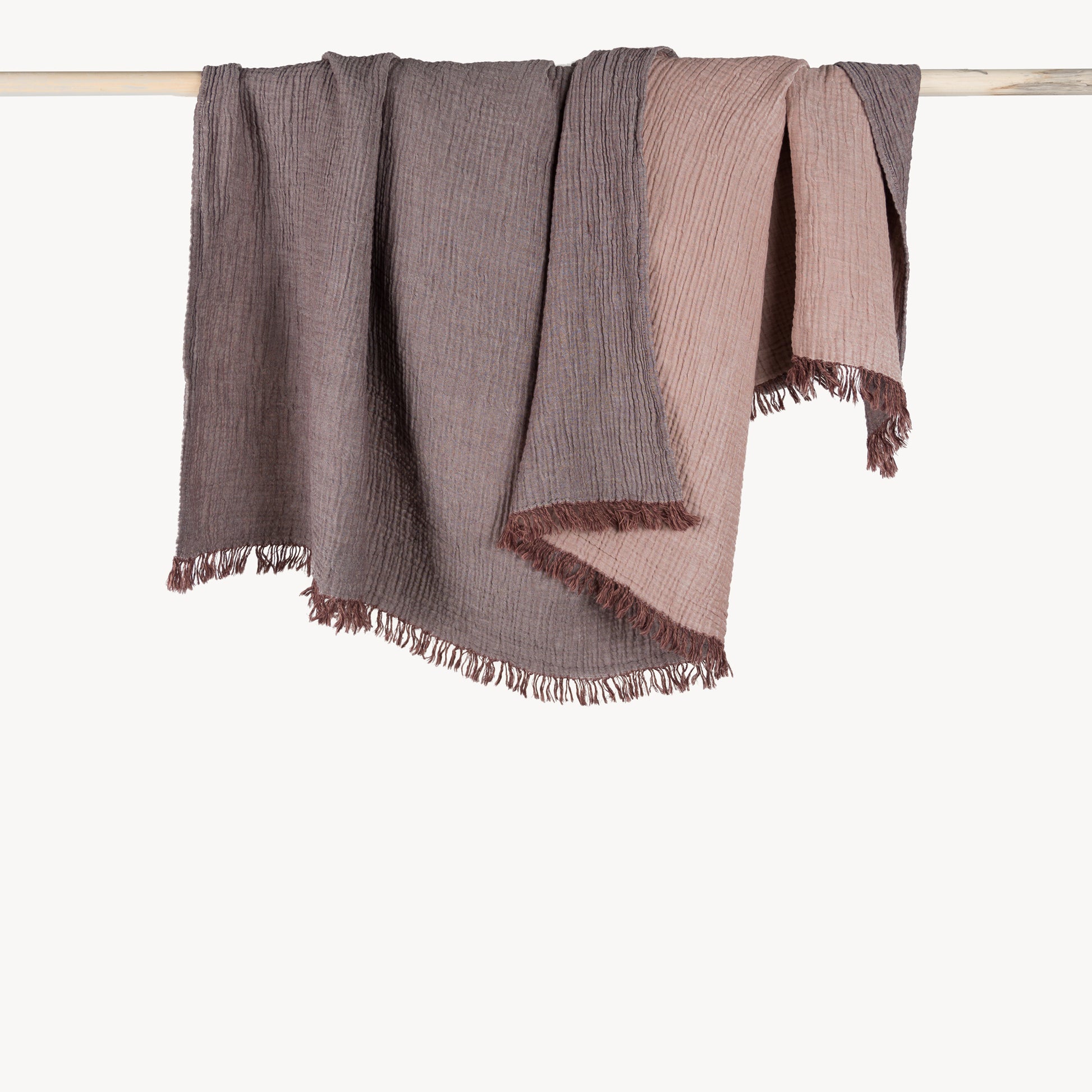 POKOLOKO Solid Crinkle Throw #color_shiraz-wine-red-shell-pink-beige