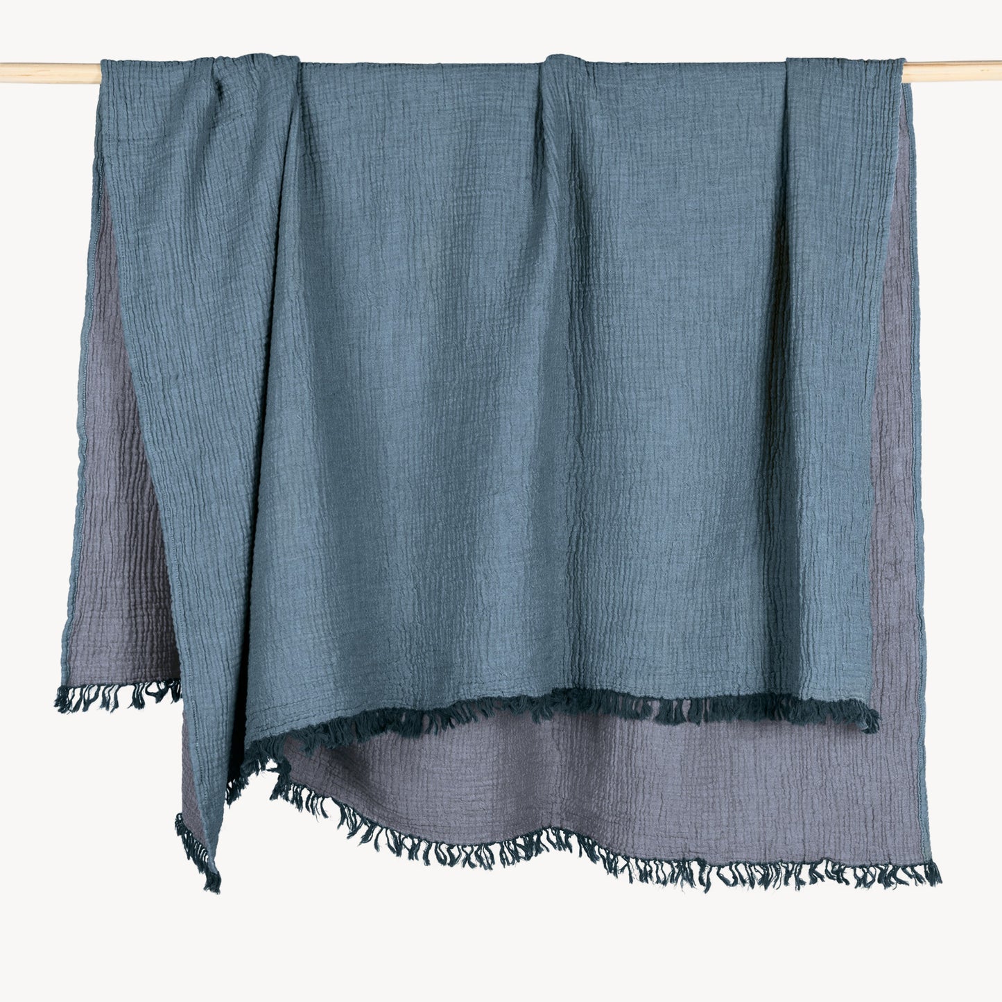 POKOLOKO Solid Crinkle Throw #color_reef-blue-grey