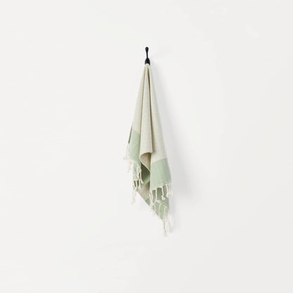 POKOLOKO Lined Diamond Hand Towel #color_leaf-diamond