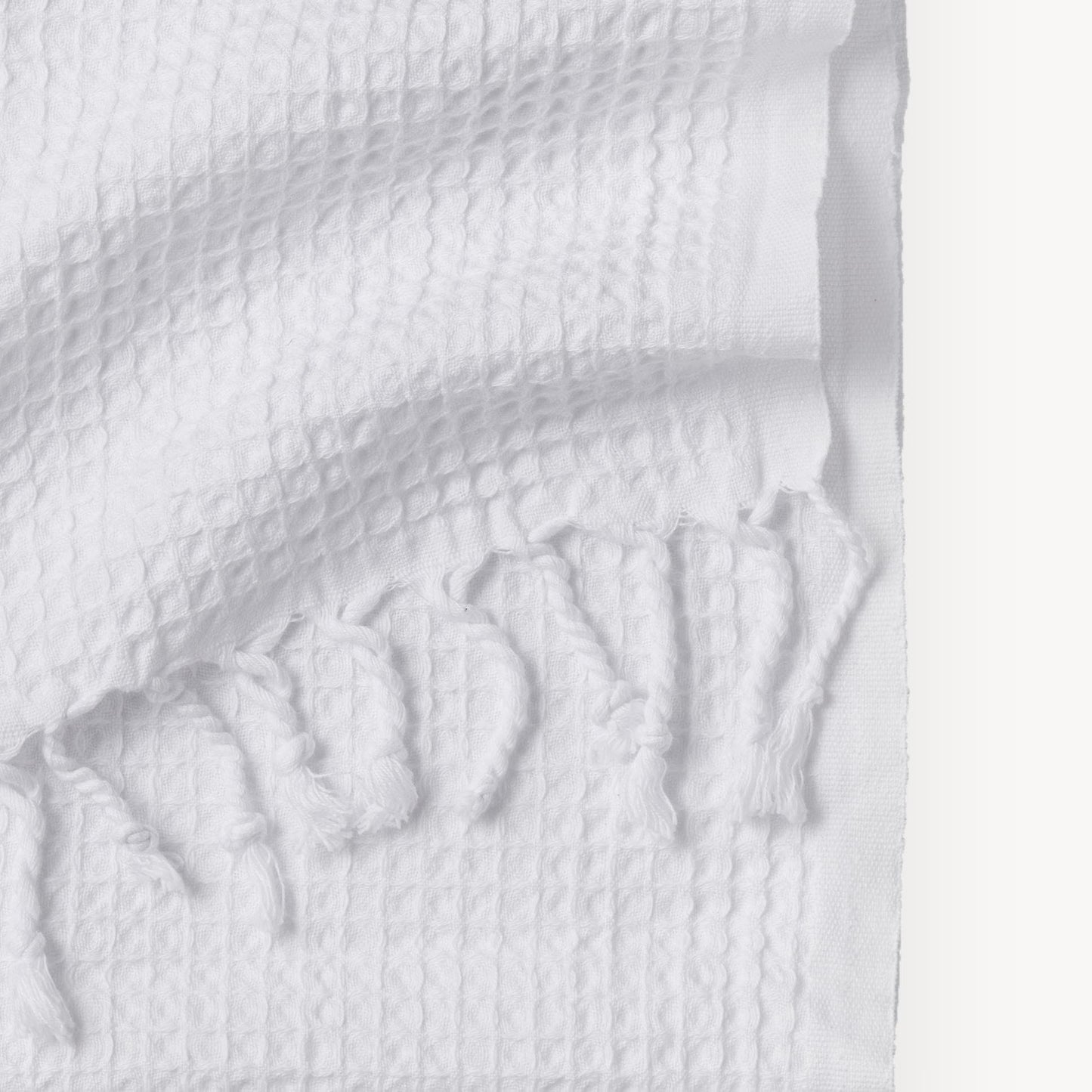 POKOLOKO Stonewashed Waffle Hand Towel #color_stonewashed-salt