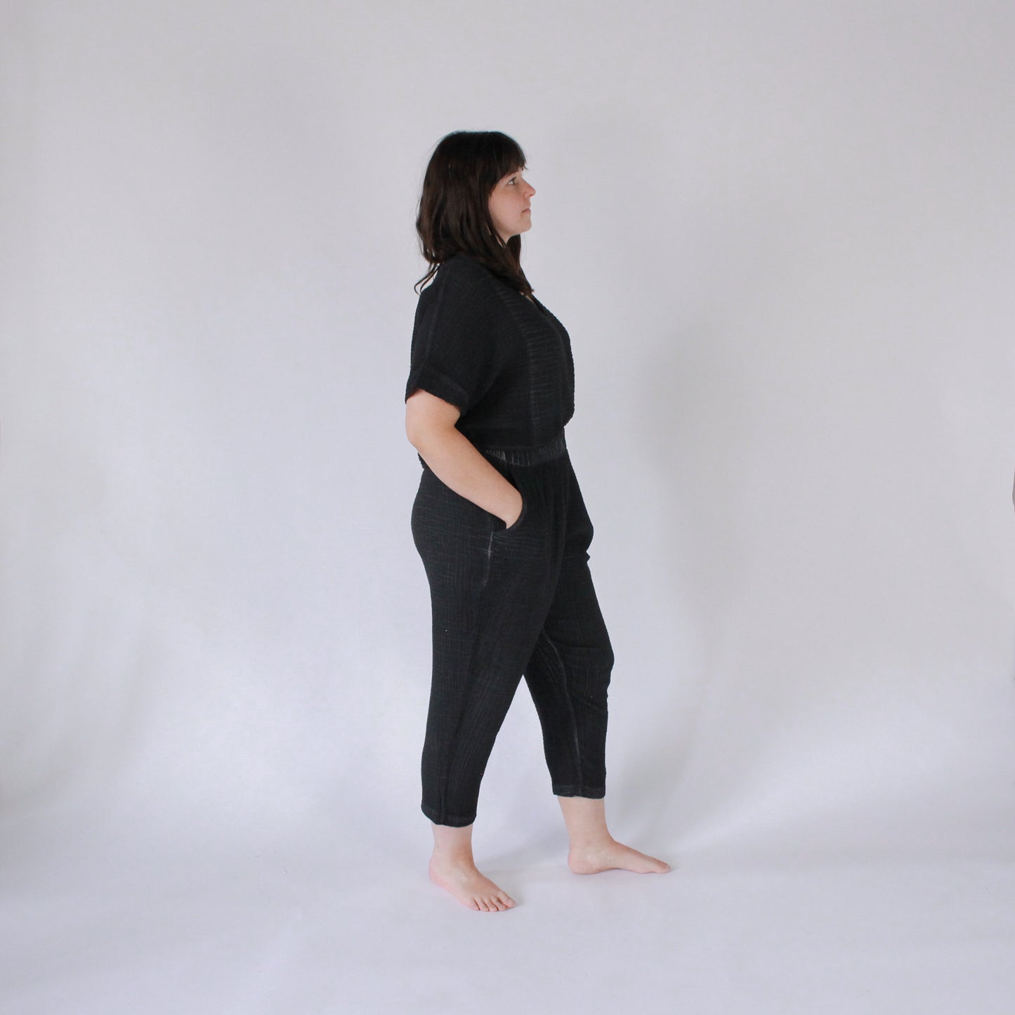 POKOLOKO Crinkle Slouchy Pants #color_crinkle-black