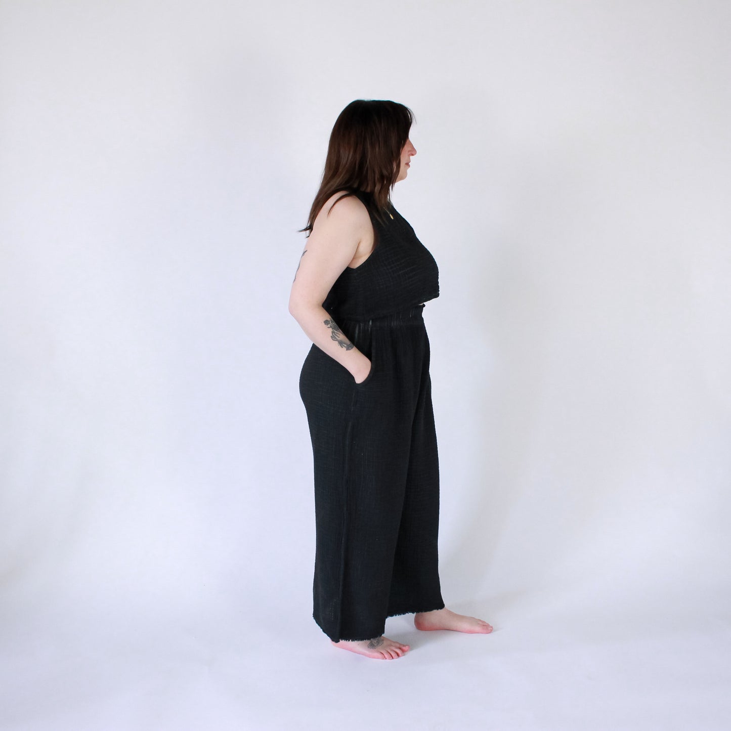 POKOLOKO Crinkle Keyhole Tank #color_crinkle-black