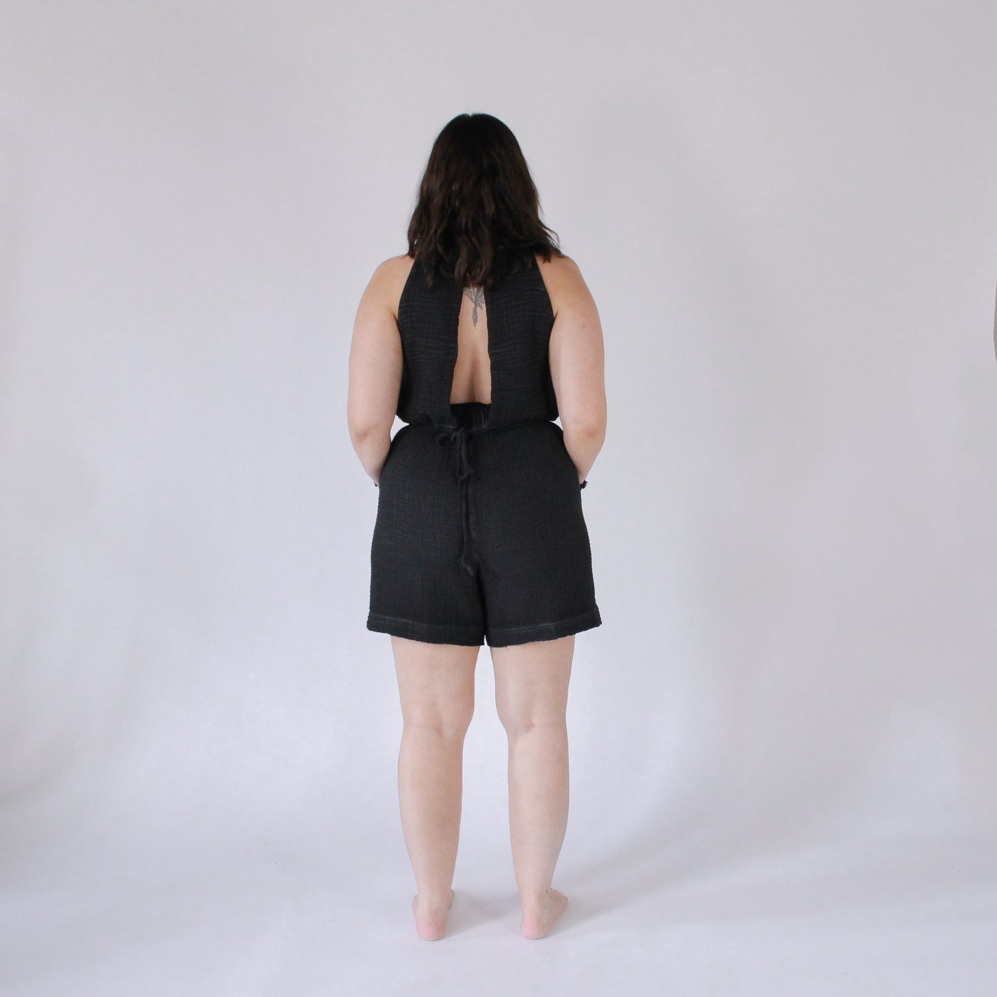 POKOLOKO Crinkle Relaxed Shorts #color_crinkle-black