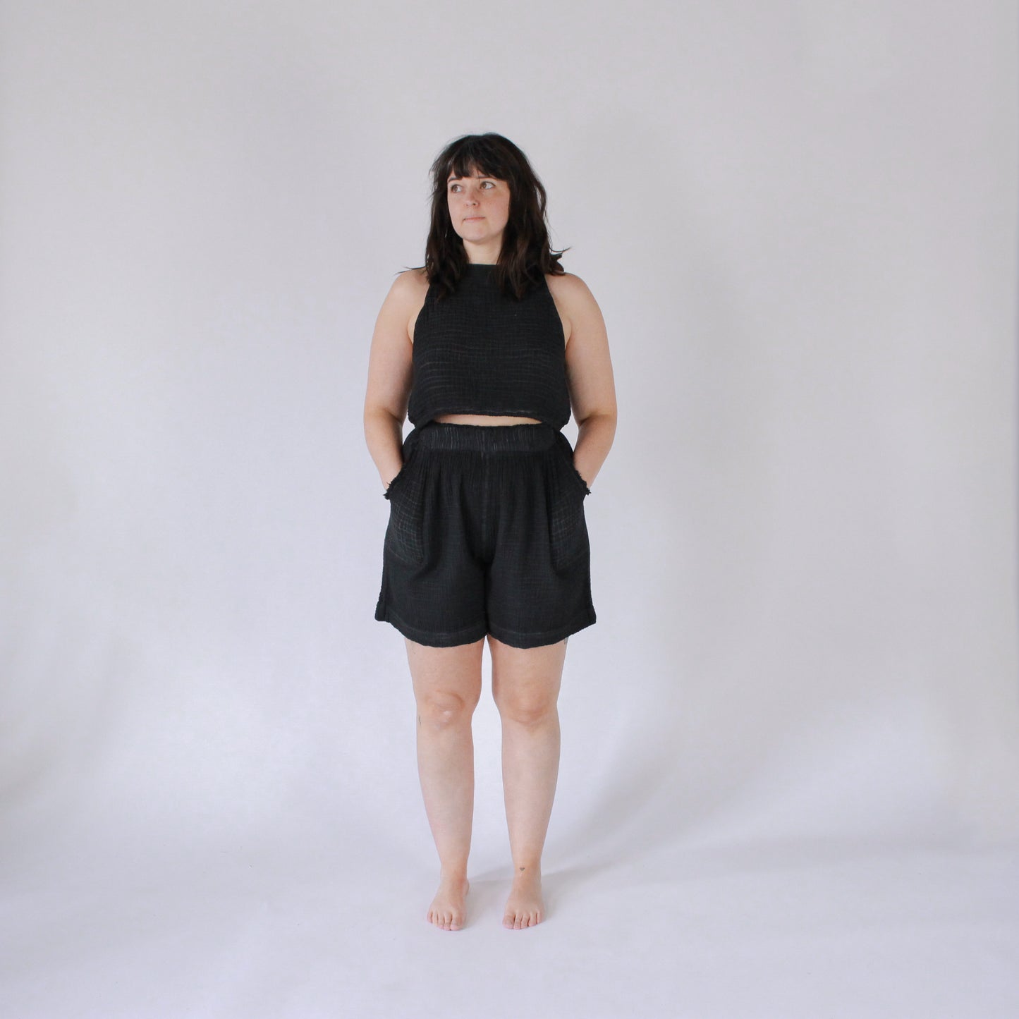 POKOLOKO Crinkle Relaxed Shorts #color_crinkle-black